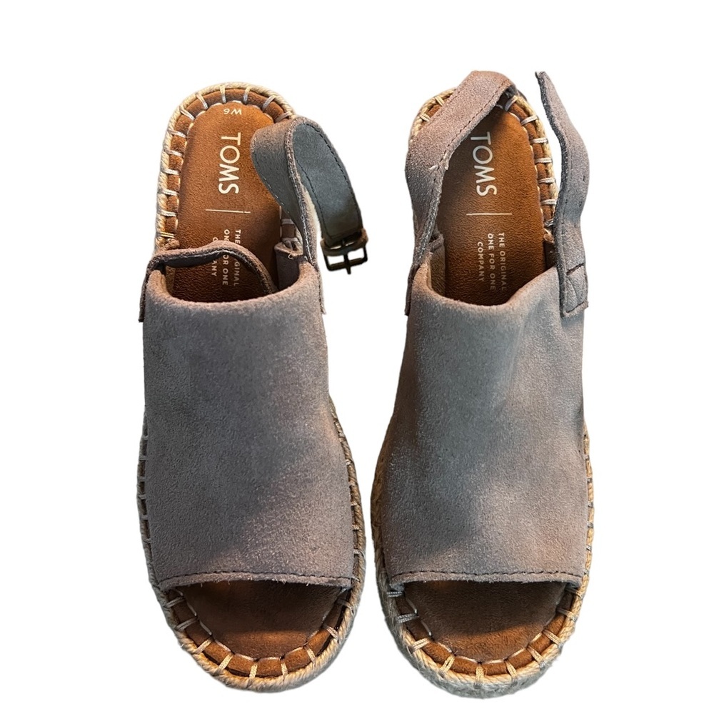 TOMS - Women Wedge shoes size 6